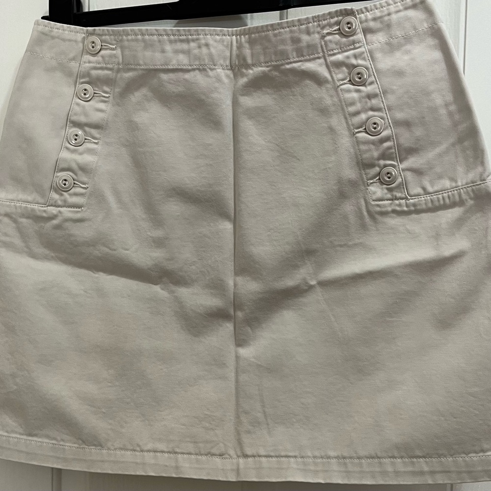 J Crew Vintage Pencil Skirt 100% Cotton Stone Size 8 w/ front Buttons